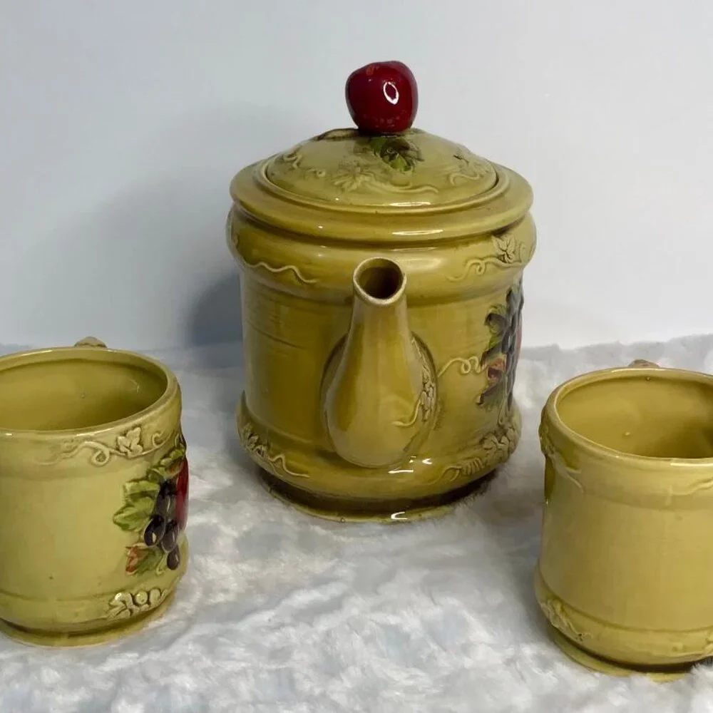 Vintage Porcelain Gold Floral Print TEAPOT with‎ Two Teacups + Canister